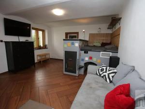 Prodej rodinného domu, Štoky, 170 m2