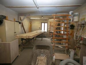 Prodej výrobních prostor, Lahošť, Švermova, 255 m2