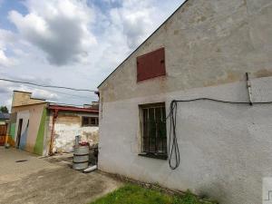 Prodej výrobních prostor, Lahošť, Švermova, 255 m2