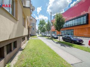 Prodej bytu 2+1, Hradec Králové - Pražské Předměstí, Puškinova, 62 m2