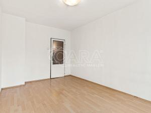 Prodej bytu 4+1, Praha - Chodov, Hněvkovského, 82 m2