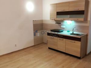 Pronájem bytu 1+kk, Praha, K louži, 35 m2