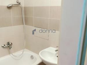 Pronájem bytu 1+kk, Praha, K louži, 35 m2