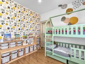 Prodej rodinného domu, Velim, Palackého, 270 m2