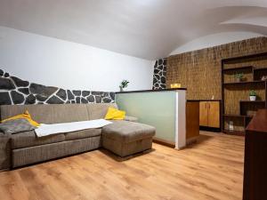 Prodej atypického bytu, Slavkov u Brna, Koláčkovo náměstí, 139 m2