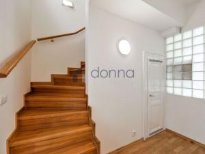 Pronájem bytu 3+kk, Praha, Mánesova, 118 m2