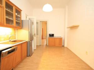 Pronájem bytu 2+1, Praha - Vinohrady, Šmilovského, 71 m2