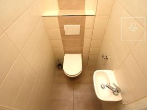 Pronájem bytu 2+1, Praha - Vinohrady, Šmilovského, 71 m2