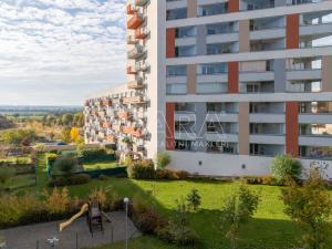 Prodej bytu 2+kk, Praha - Horní Měcholupy, Modenská, 66 m2