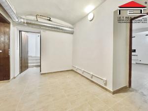 Pronájem obchodního prostoru, Brno, Minoritská, 70 m2