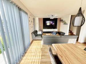 Pronájem rodinného domu, Chocerady, 116 m2