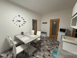 Pronájem bytu 2+kk, Zvěrotice, 50 m2