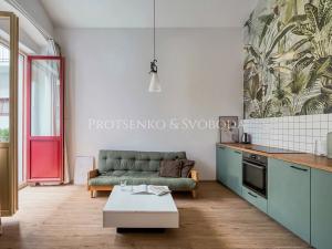 Prodej bytu 2+kk, Praha - Karlín, Prvního pluku, 73 m2