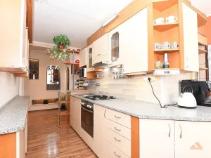 Prodej bytu 3+1, Louny, Kpt. Nálepky, 62 m2