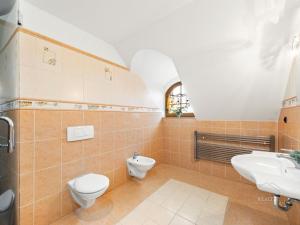 Prodej rodinného domu, Strančice - Všechromy, 295 m2