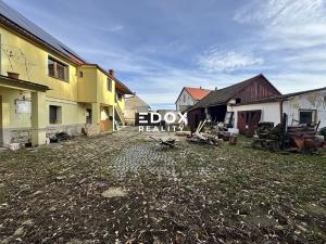 Prodej rodinného domu, Martiněves, 250 m2