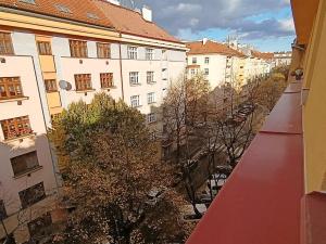 Prodej bytu 2+kk, Praha - Žižkov, Žerotínova, 42 m2
