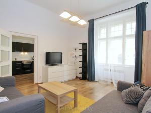 Pronájem bytu 2+kk, Praha - Smíchov, Grafická, 42 m2