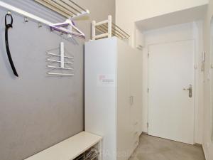 Pronájem bytu 2+kk, Praha - Smíchov, Grafická, 42 m2