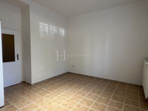 Pronájem bytu 1+kk, Praha - Vokovice, Africká, 30 m2