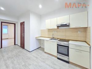 Pronájem bytu 1+1, Chomutov, Kadaňská, 37 m2