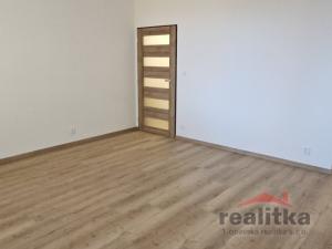 Pronájem bytu 1+1, Opava, U Střelnice, 36 m2