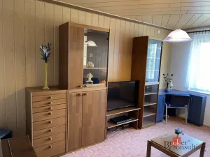 Pronájem bytu 3+1, Jindřichův Hradec - Jindřichův Hradec III, Sídliště, 68 m2