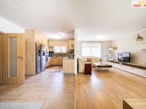 Prodej rodinného domu, Srubec, Slunečná, 230 m2