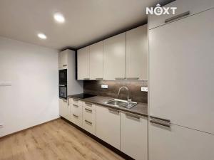 Pronájem bytu 2+kk, Praha - Motol, Brdlíkova, 46 m2