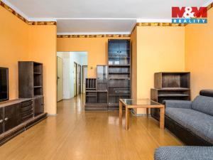 Prodej bytu 3+1, Pardubice - Studánka, Bartoňova, 69 m2