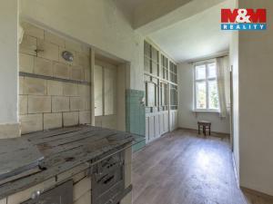 Prodej rodinného domu, Bělá pod Bezdězem, Husova, 240 m2