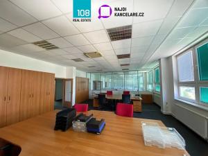 Pronájem kanceláře, Praha - Modřany, Mezi vodami, 4000 m2