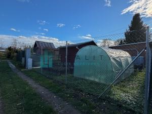 Prodej zahrady, Hodonín, 328 m2