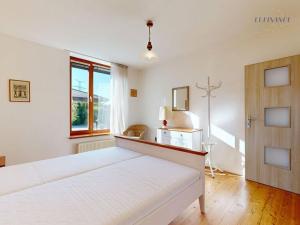 Prodej rodinného domu, Zlosyň, 118 m2