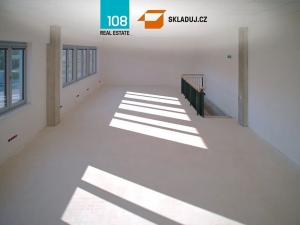 Pronájem skladu, Mikulov, Nádražní, 1000 m2
