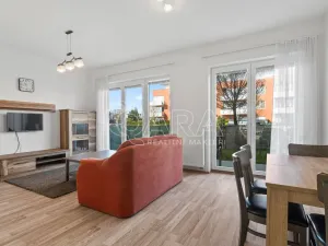 Pronájem bytu 2+kk, Praha - Pitkovice, Penízovková, 59 m2