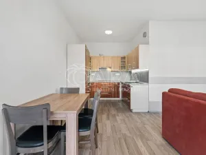 Pronájem bytu 2+kk, Praha - Pitkovice, Penízovková, 59 m2
