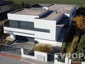 Prodej rodinného domu, Moravany, U Hájku, 197 m2