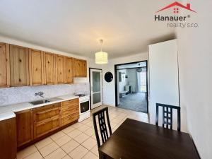 Pronájem bytu 2+1, Kladno, Havlíčkova, 55 m2