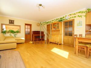 Prodej rodinného domu, Blovice, Pod Valem, 200 m2