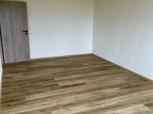 Prodej bytu 3+1, Suchdol nad Lužnicí, sídl. 17. listopadu, 74 m2