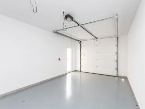 Prodej rodinného domu, Milovice, Modřínová, 122 m2