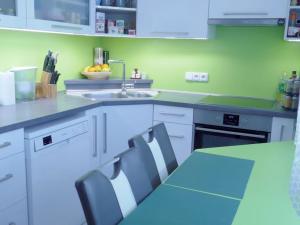 Prodej bytu 2+1, Olomouc - Hodolany, tř. Kosmonautů, 52 m2