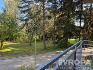 Prodej bytu 3+1, Liberec - Liberec XI-Růžodol I, U Mlékárny, 725 m2