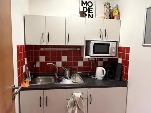 Pronájem kanceláře, Praha - Holešovice, U průhonu, 32 m2