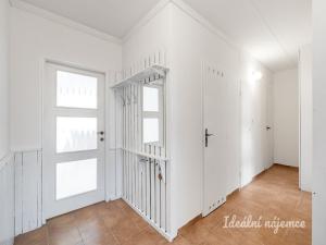 Pronájem bytu 3+1, Praha - Střížkov, Teplická, 69 m2