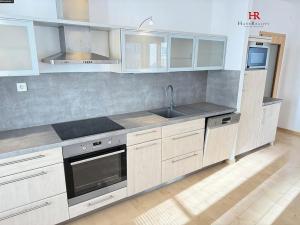 Pronájem bytu 3+kk, Benešov, Dukelská, 68 m2