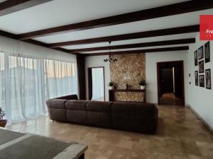 Prodej rodinného domu, Krupka, Na Výrovce, 200 m2