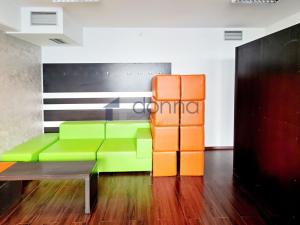 Pronájem obchodního prostoru, Praha, Chrudimská, 360 m2