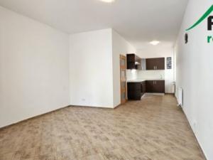 Pronájem bytu 1+kk, Tachov, Rokycanova, 33 m2